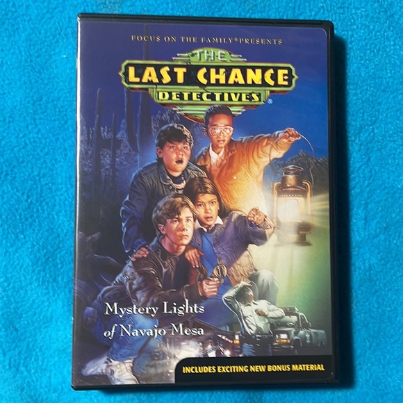 DVD Set—Last Chance Detectives - Picture 4 of 11